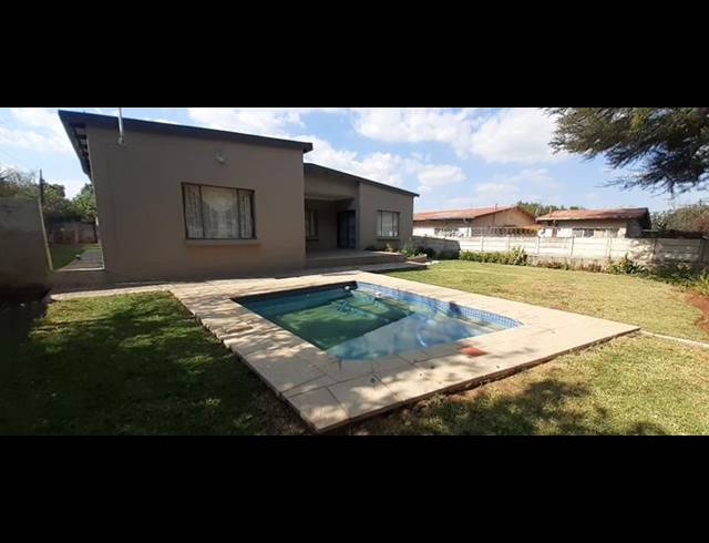 3 BEDROOM PROPERTY TO RENT IN VALHALLA